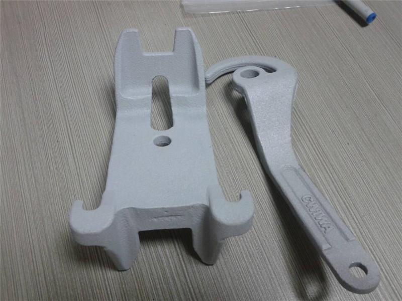 鑄鐵五金件噴鋅防腐